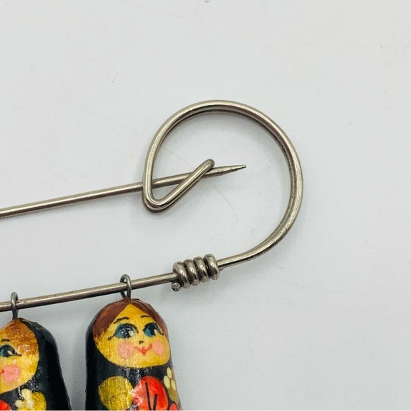 Vintage Russian Matryoshka Nesting Dolls Brooch Pin Wooden Hand Painted - Picture 5 of 8